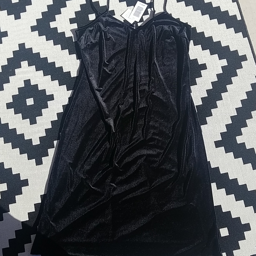 Black velvet dress